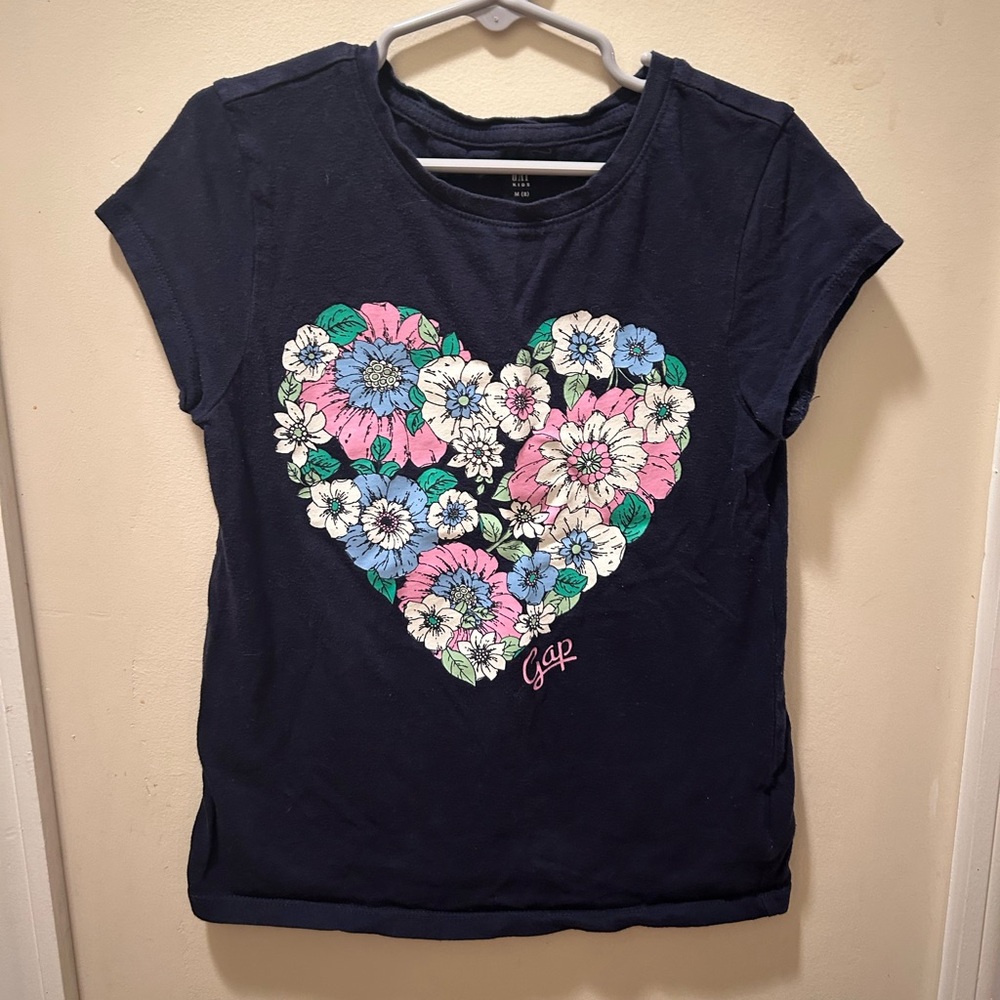 Gap Kids Med 8-9 Blue Short Sleeve Graphic Floral Heart Print T-Shirt